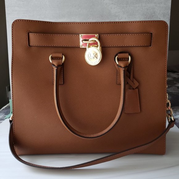 Michael Kors Mercer Tote in Brown Leather - Picture 1 of 8